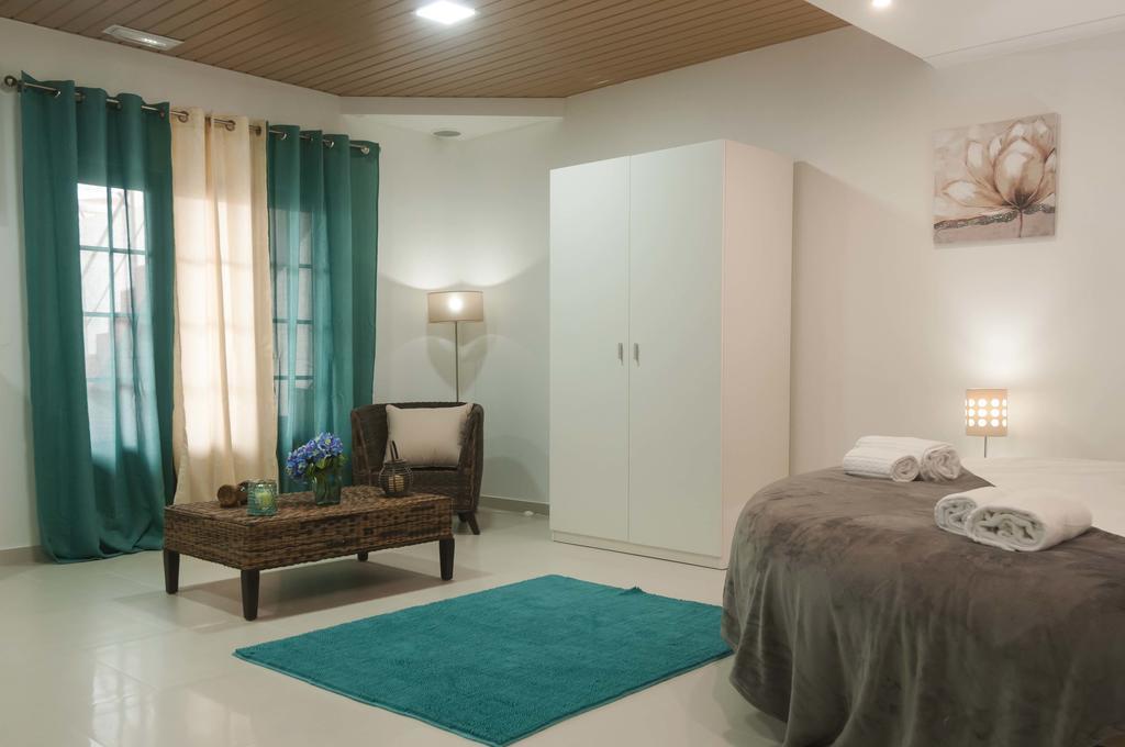 West Side Guesthouse Peniche Exterior foto